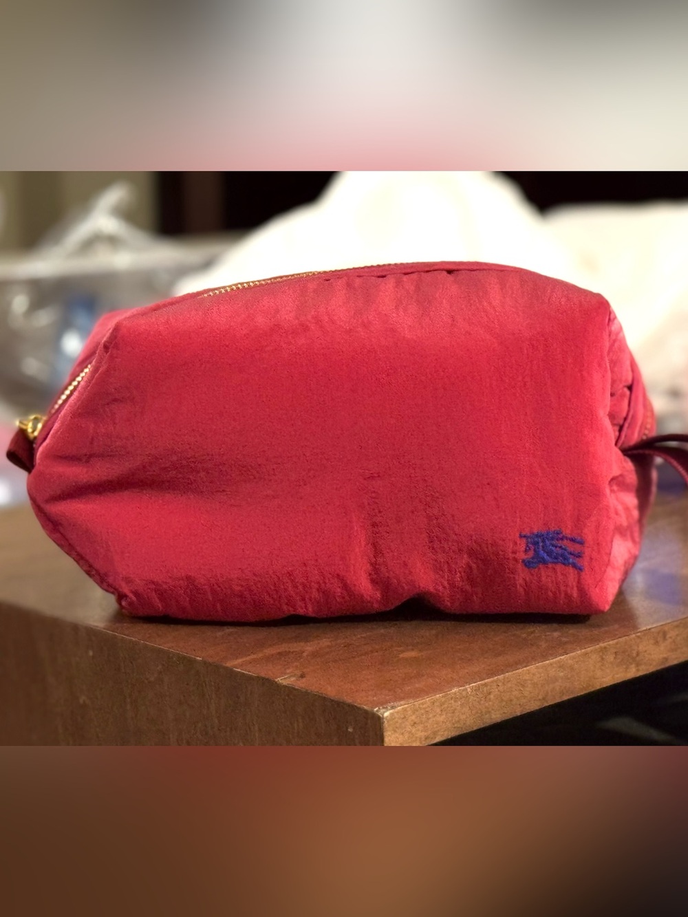 Rare!Burberry Original Red Cosmetic Large pouch W Burberry logo &clutch attach